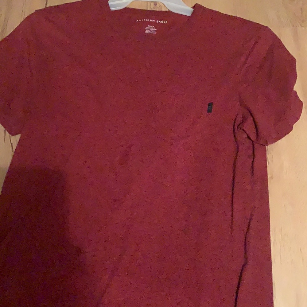 Amercian eagle pocket t shirt